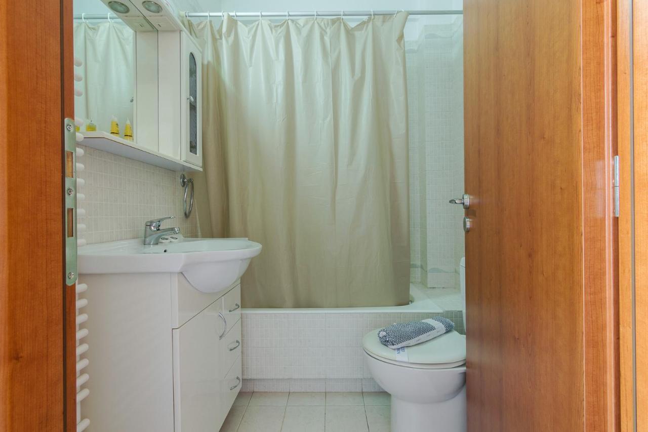 אתונה Comfort Apartment In Koukaki מראה חיצוני תמונה